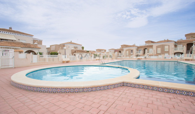 Resale - Apartment / flat - Torrevieja - Costa Blanca