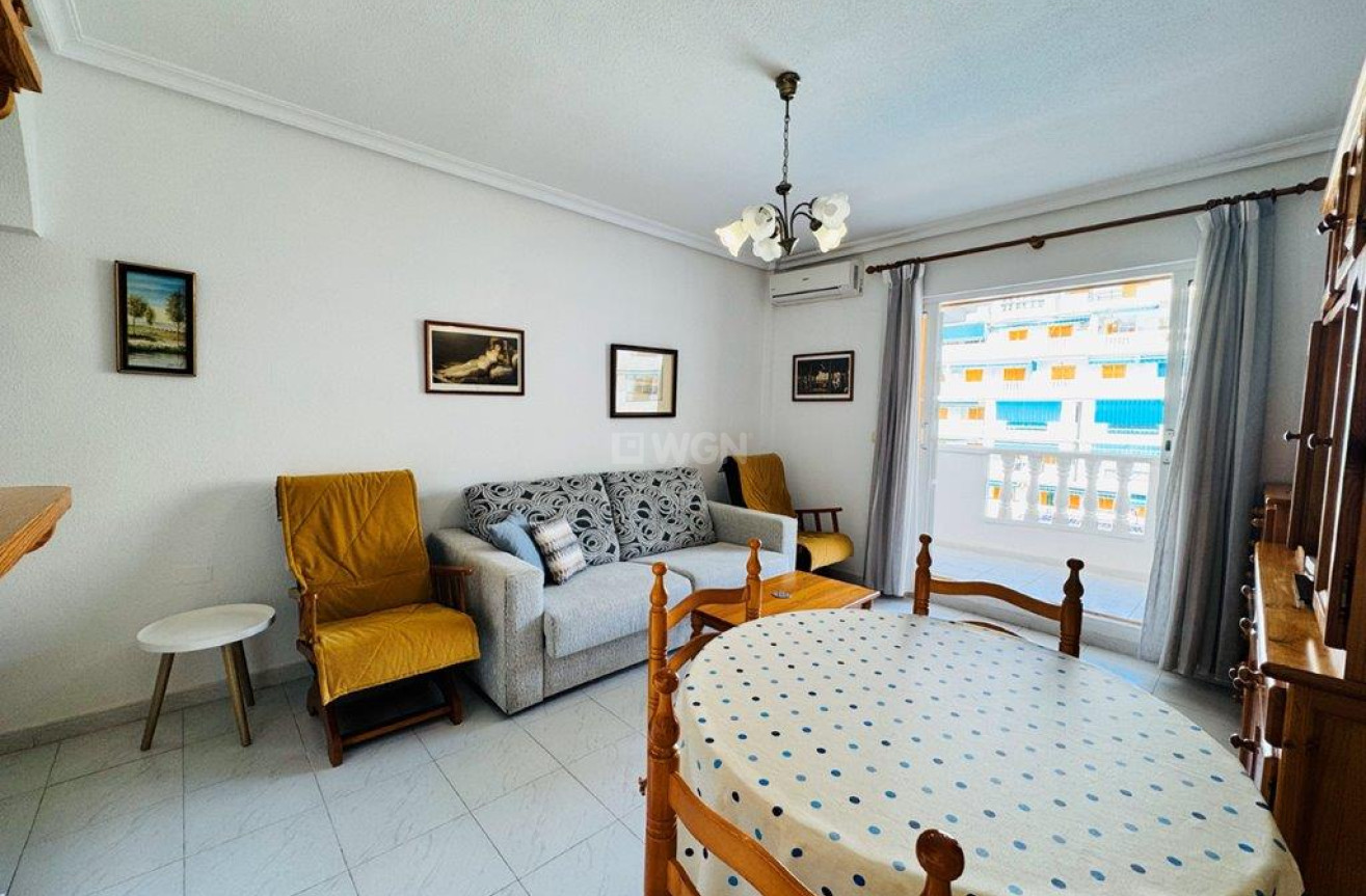 Resale - Apartment / flat - La Mata - Costa Blanca