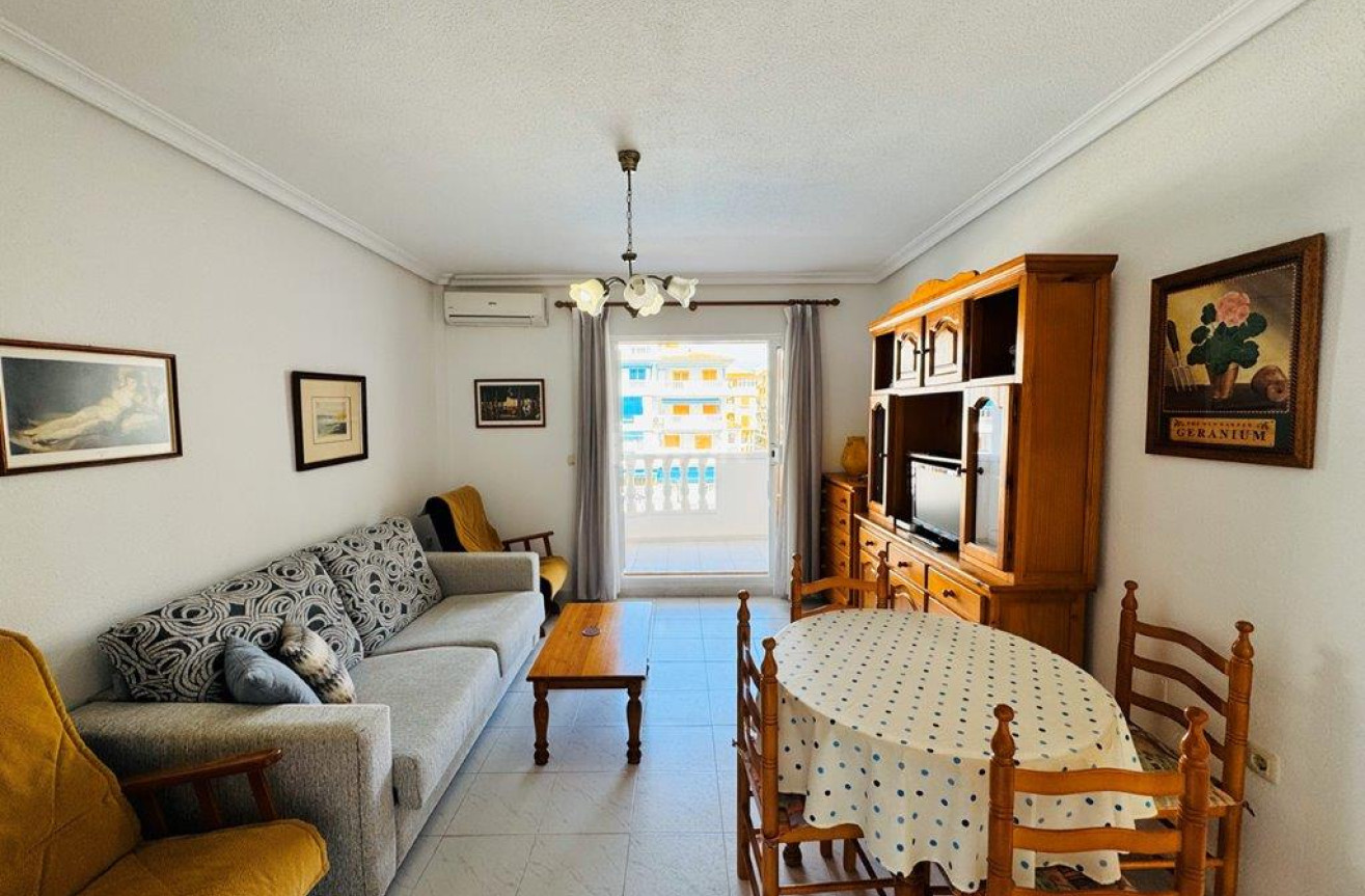 Resale - Apartment / flat - La Mata - Costa Blanca