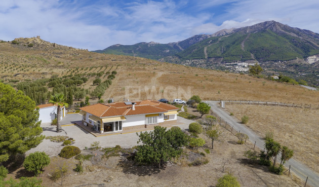 Reventa - Villa - Alcaucín - Inland