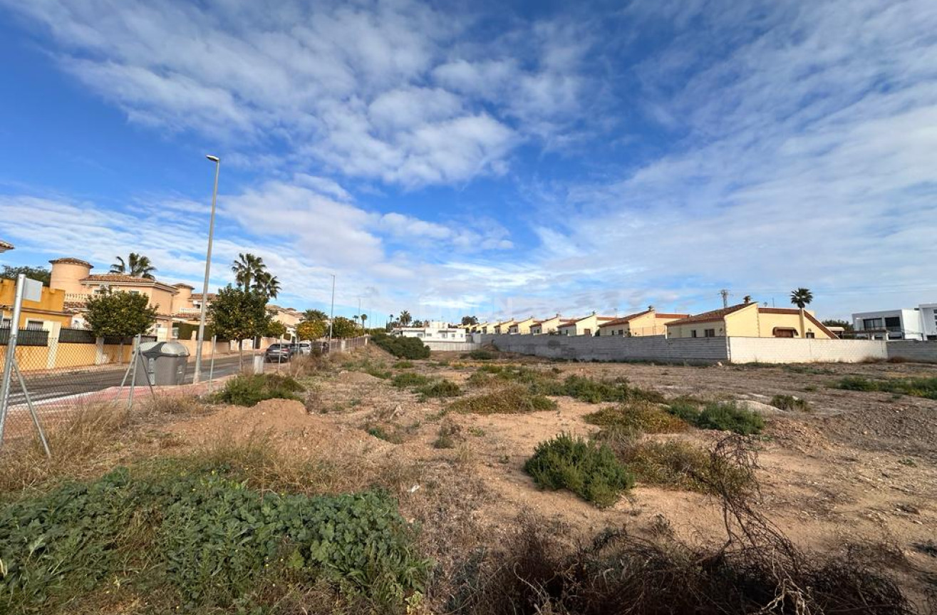 Reventa - Land - La Marina - Costa Blanca