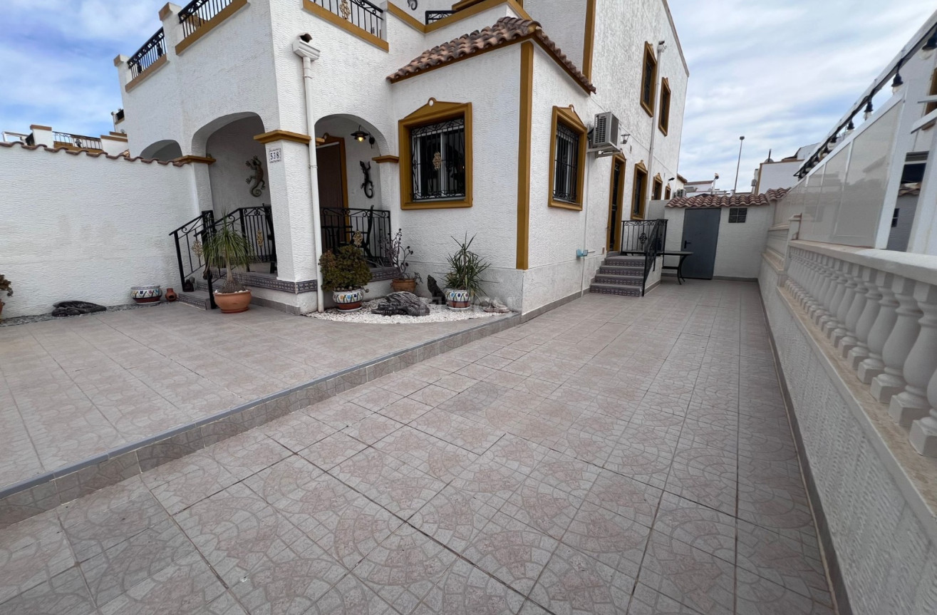 Resale - Townhouse - Orihuela - Inland