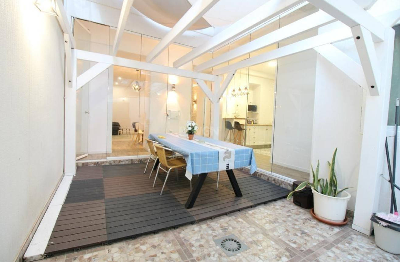 Resale - Apartment / flat - Alicante - Carolinas Bajas