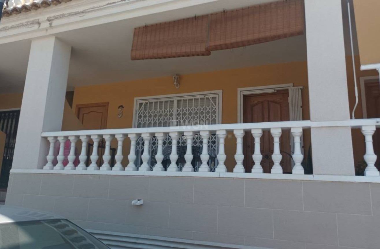 Resale - Apartment / flat - Daya Nueva - Av. Almoradi