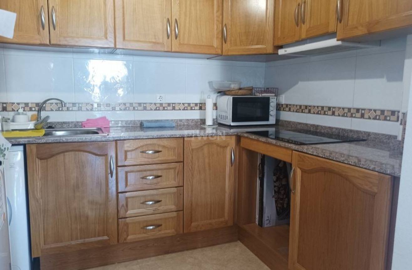 Reventa - Apartamento / piso - Daya Nueva - Av. Almoradi