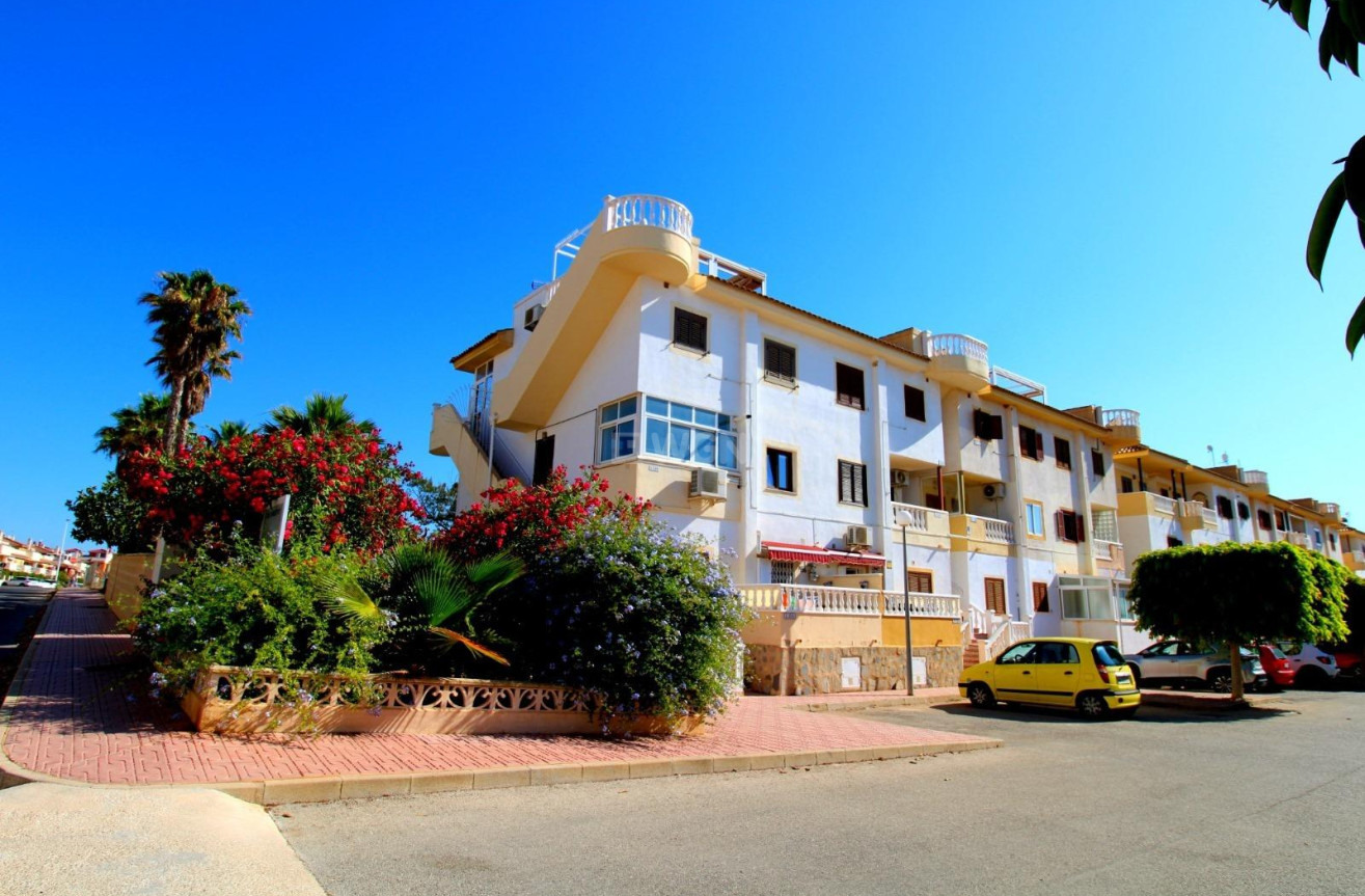 Resale - Apartment / flat - Orihuela Costa - Playa Flamenca