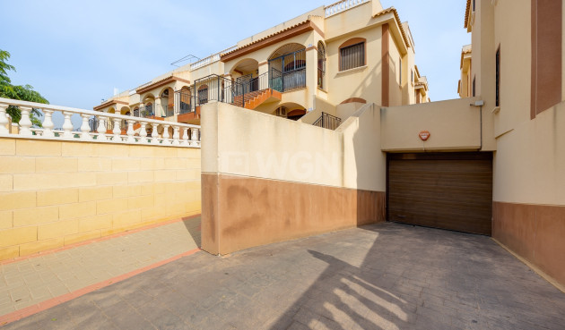 Resale - Bungalow - Torrevieja - Costa Blanca