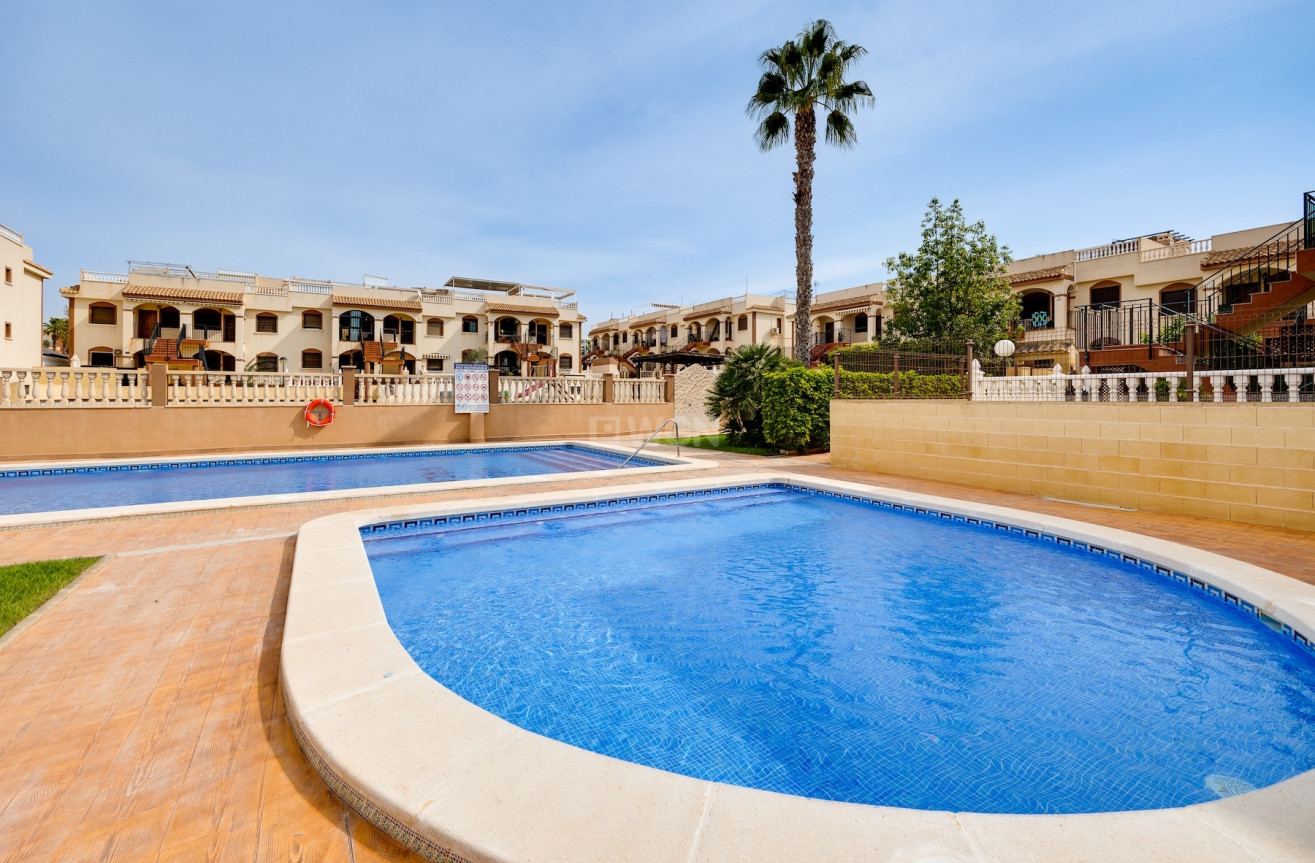 Odsprzedaż - Bungalow - Torrevieja - Costa Blanca