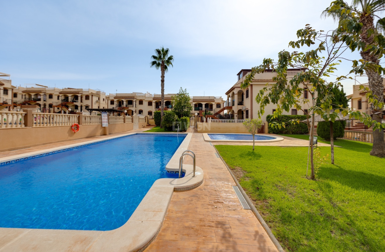 Odsprzedaż - Bungalow - Torrevieja - Costa Blanca