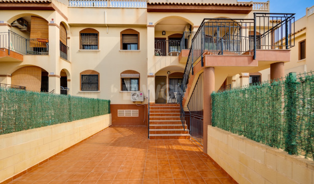 Resale - Bungalow - Torrevieja - Costa Blanca