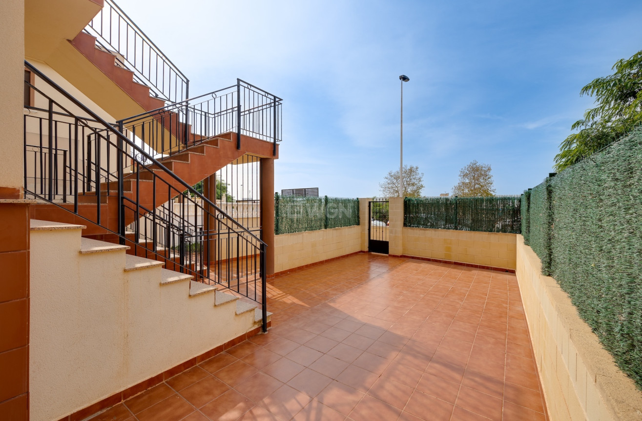 Resale - Bungalow - Torrevieja - Costa Blanca