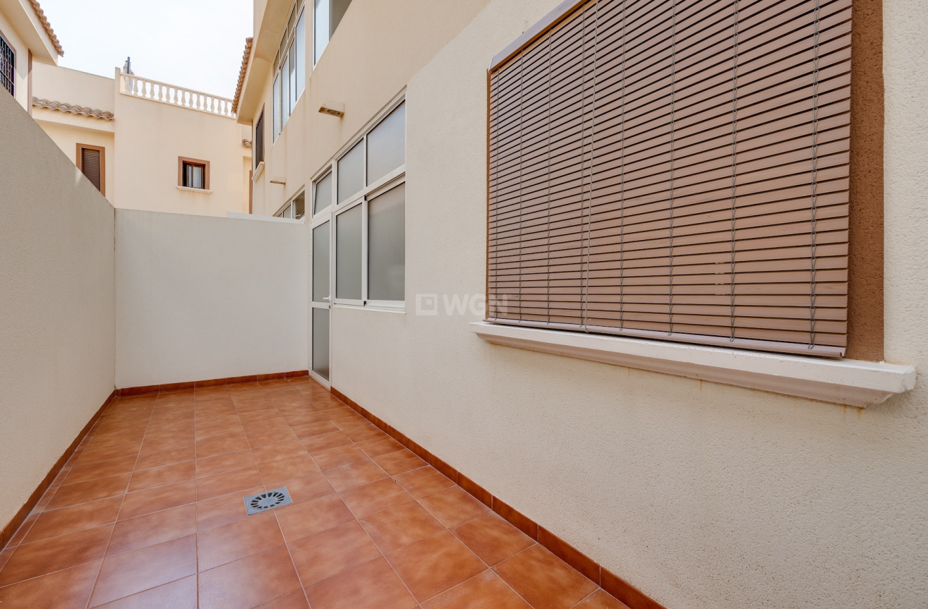 Odsprzedaż - Bungalow - Torrevieja - Costa Blanca