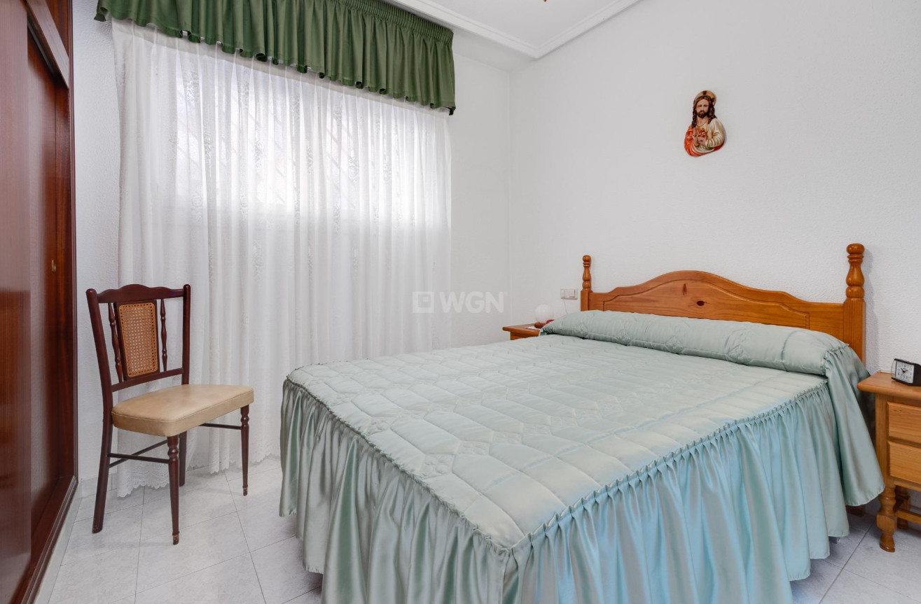 Resale - Apartment / flat - Torrevieja - Centro