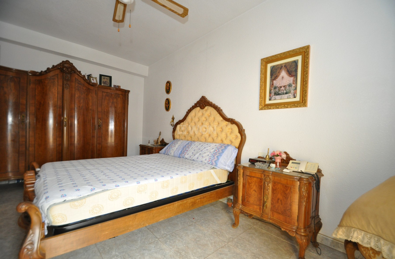 Resale - Apartment / flat - Pinoso - Inland