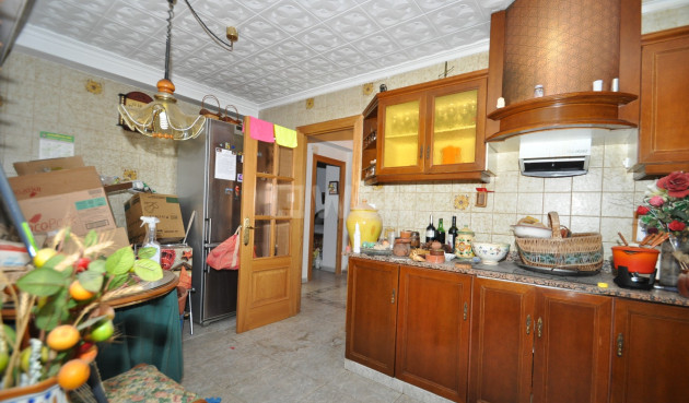 Resale - Apartment / flat - Pinoso - Inland