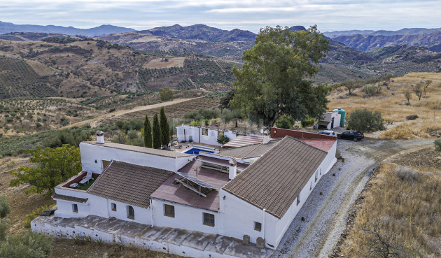 Reventa - Villa - Riogordo - Inland