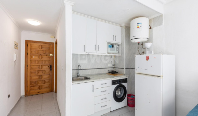 Resale - Apartment / flat - Torrevieja - Centro