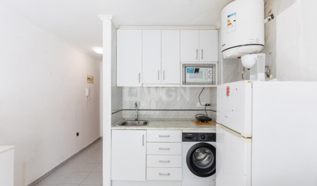 Resale - Apartment / flat - Torrevieja - Centro