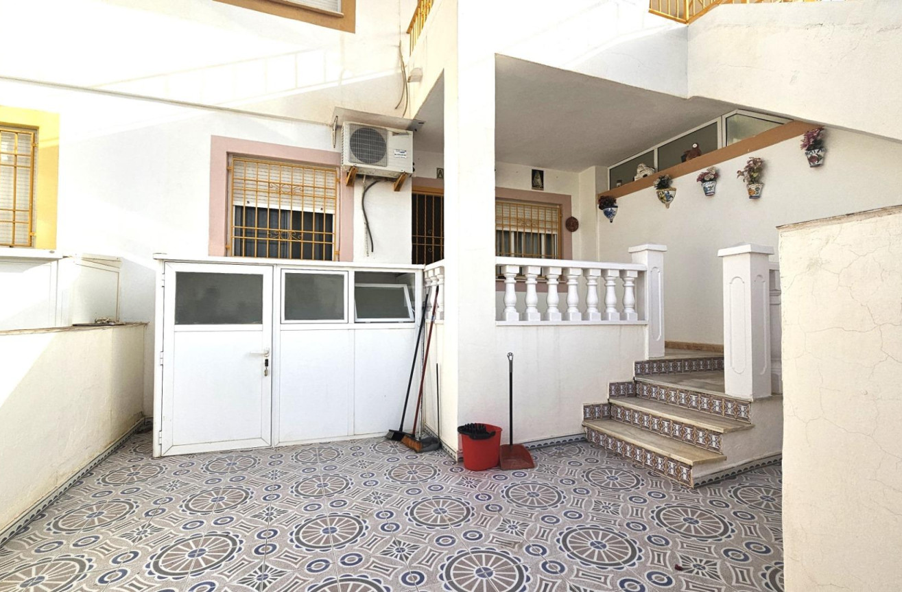 Resale - Bungalow - Torrevieja - Parque Las Naciones