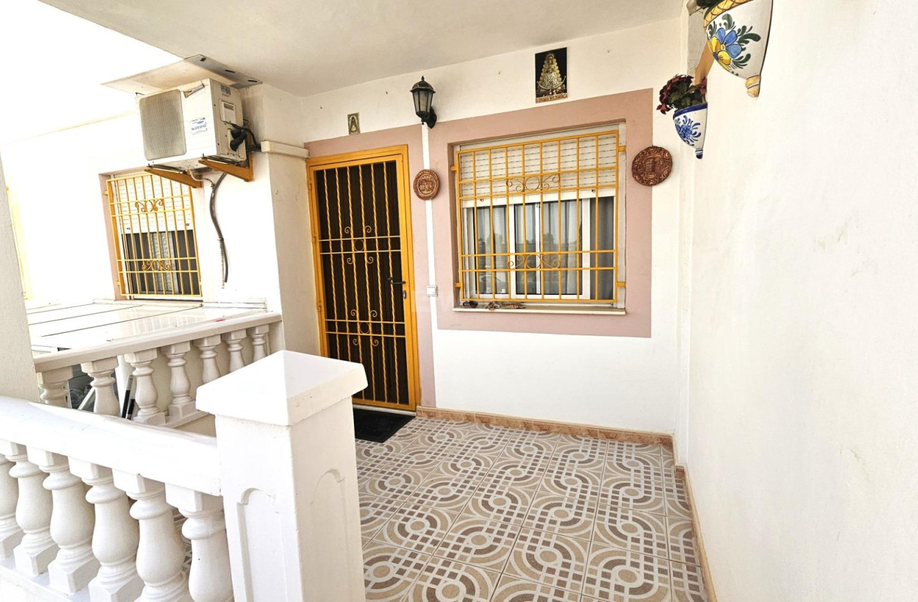 Resale - Bungalow - Torrevieja - Parque Las Naciones