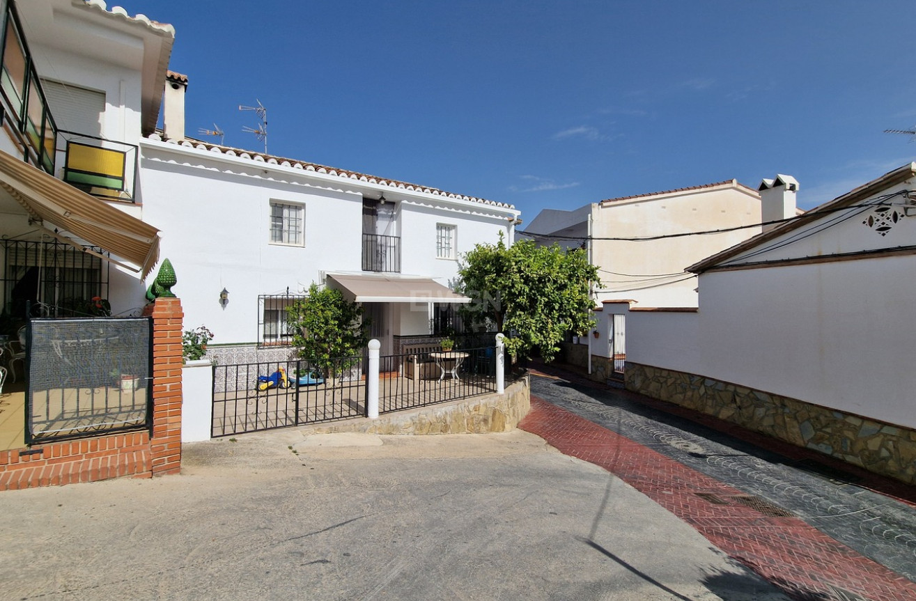 Resale - Townhouse - Vinuela - Inland