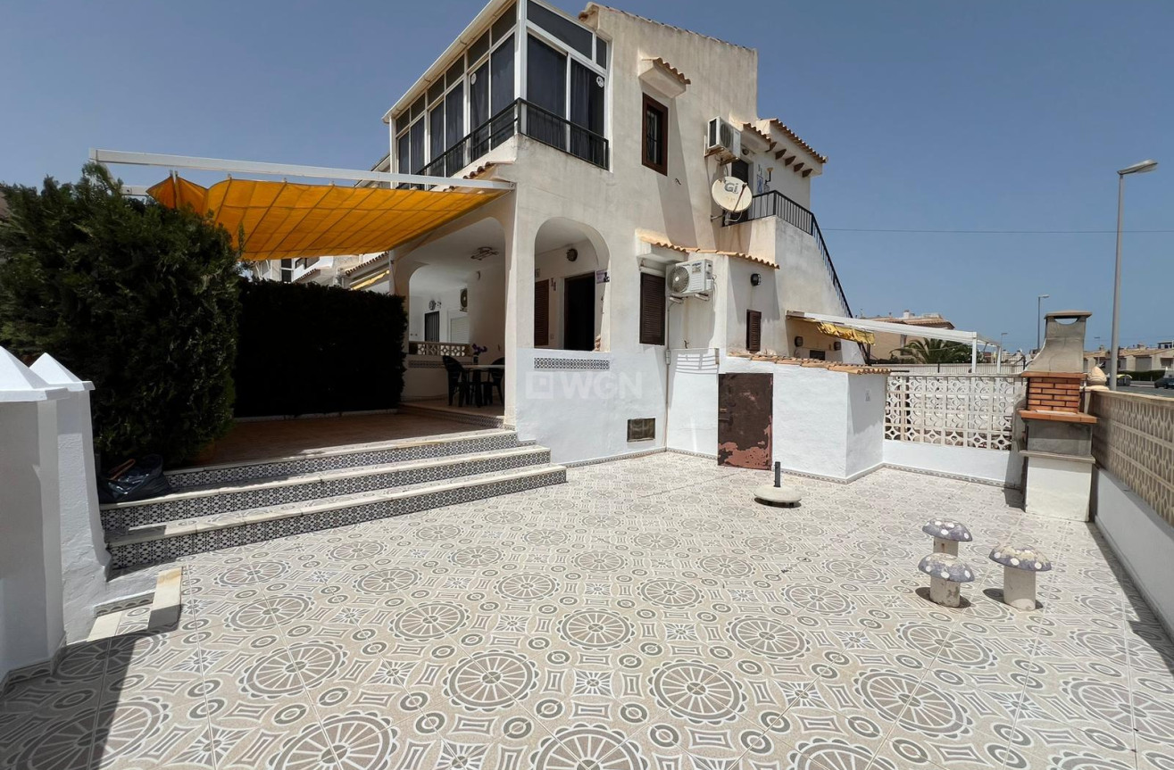 Odsprzedaż - Bungalow - Torrevieja - Torreblanca