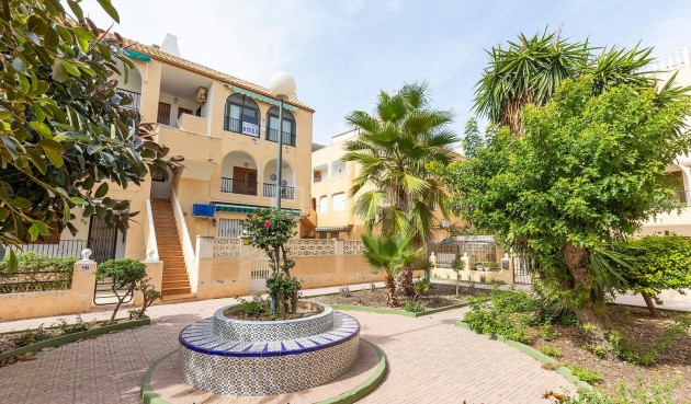 Resale - Apartment / flat - Torrevieja - La Mata