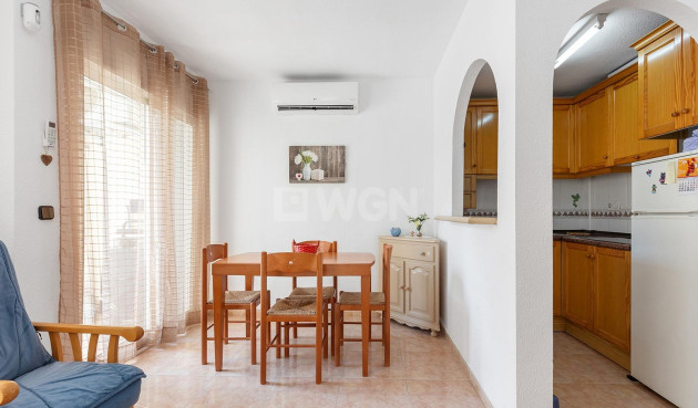 Reventa - Apartamento / piso - Torrevieja