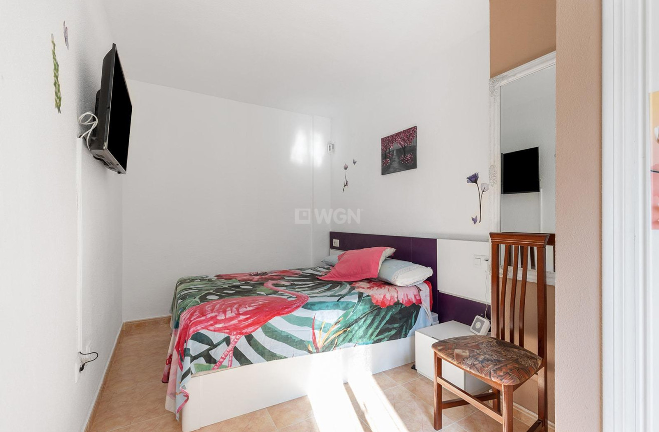 Reventa - Apartamento / piso - Torrevieja