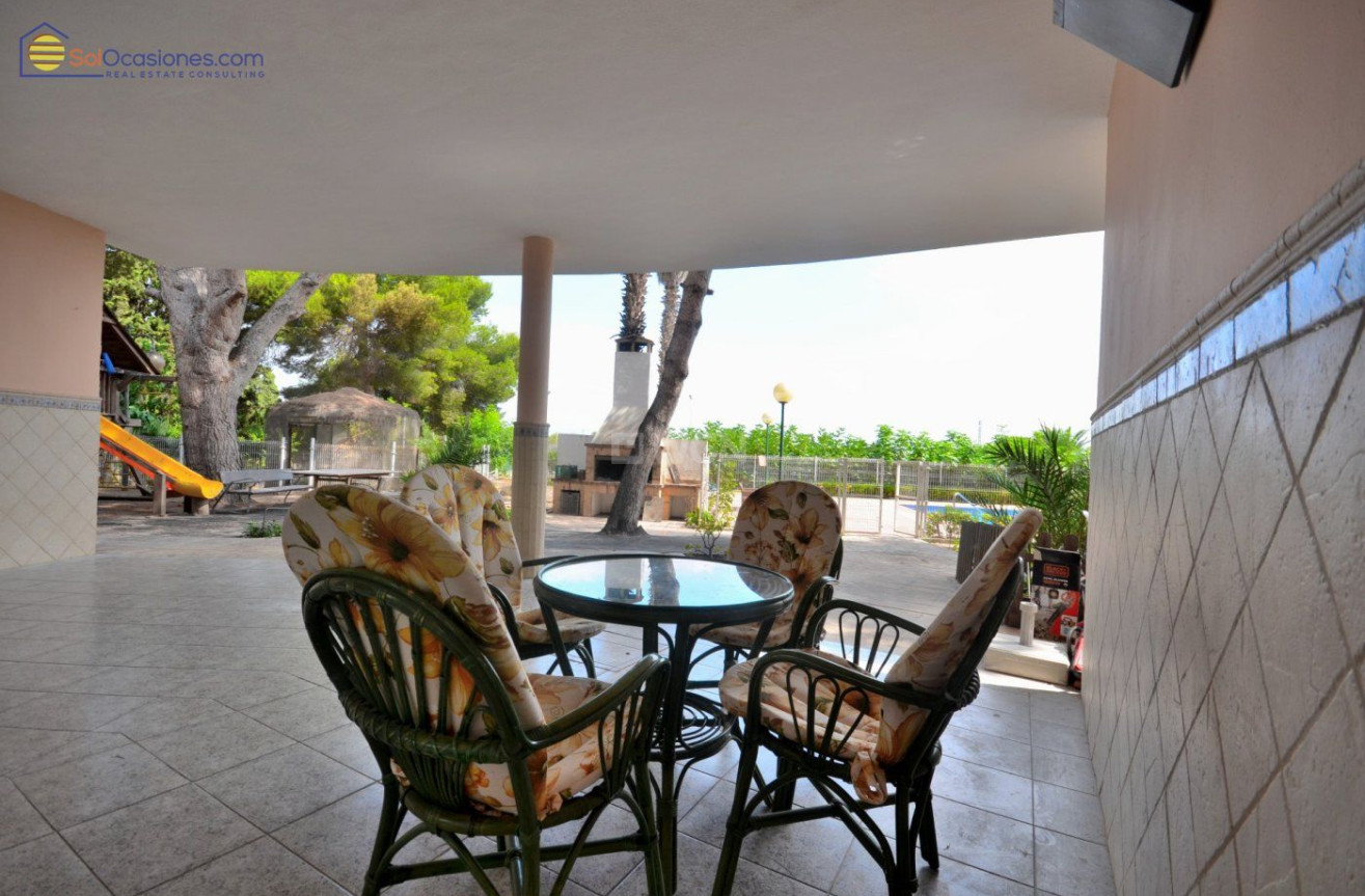 Reventa - Villa - Torrevieja - Los Balcones