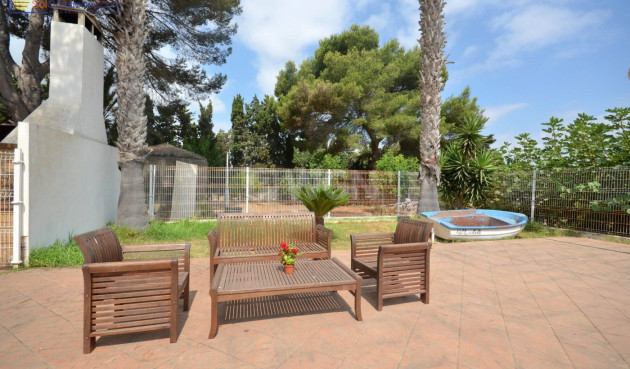 Reventa - Villa - Torrevieja - Los Balcones