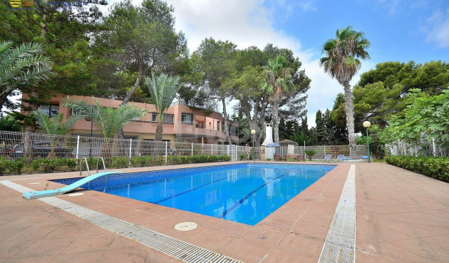 Resale - Villa - Torrevieja - Los Balcones