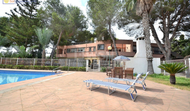 Resale - Villa - Torrevieja - Los Balcones