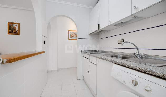 Resale - Apartment / flat - Torrevieja - Costa Blanca