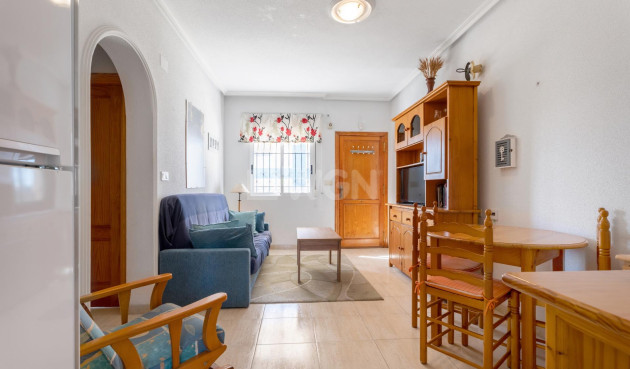 Reventa - Bungalow - Torrevieja - aguas nuevas