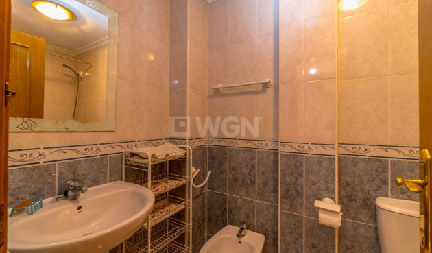 Resale - Apartment / flat - Jacarilla - Av- Juan Carlos I