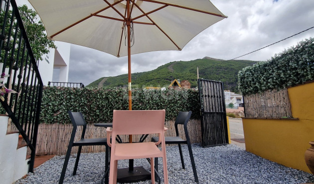 Resale - Townhouse - Alcaucín - Inland