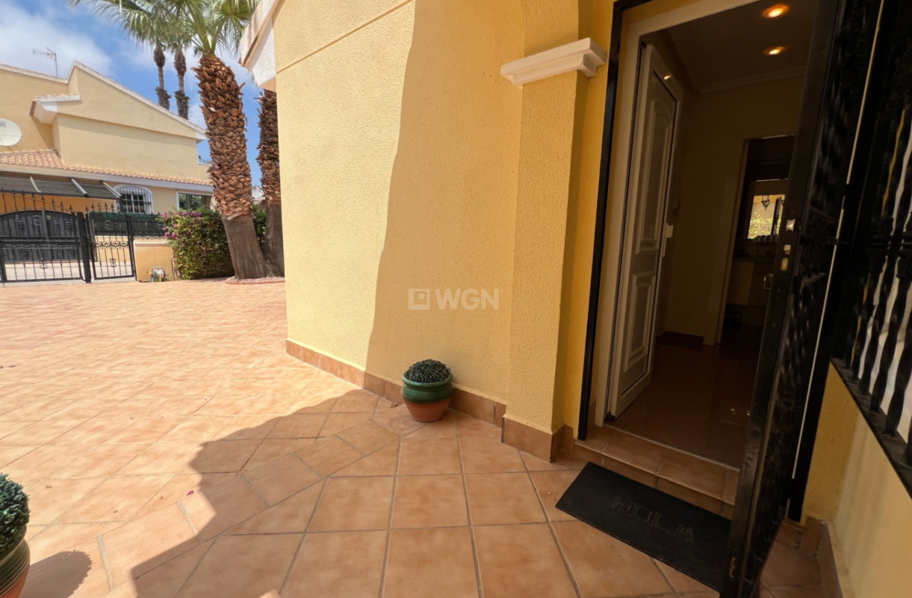 Resale - Villa - Orihuela - Inland