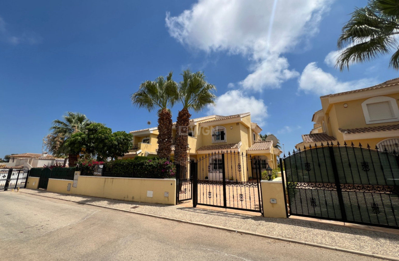 Reventa - Villa - Orihuela - Inland