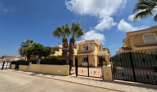 Reventa - Villa - Orihuela - Inland