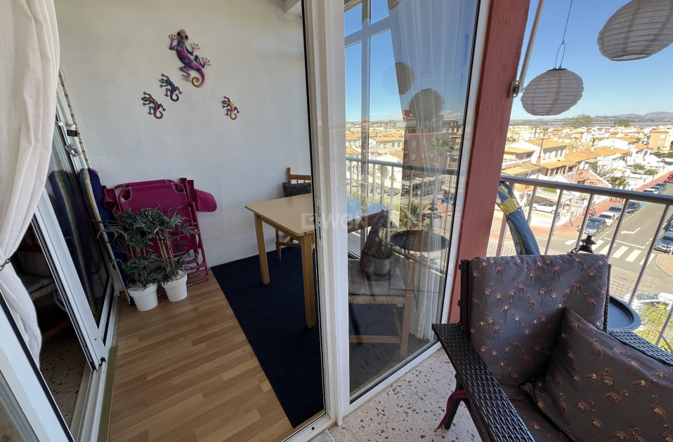 Resale - Apartment / flat - Torrevieja - Costa Blanca