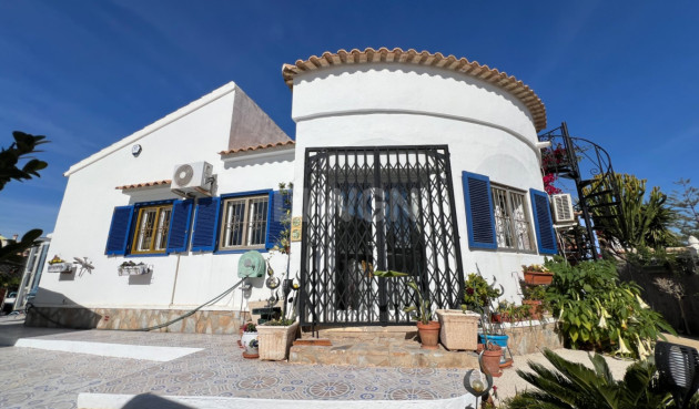 Odsprzedaż - Villa - Orihuela Costa - Costa Blanca