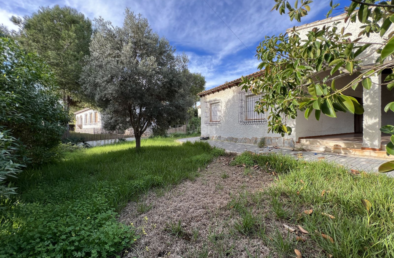 Reventa - Villa - Orihuela - Inland