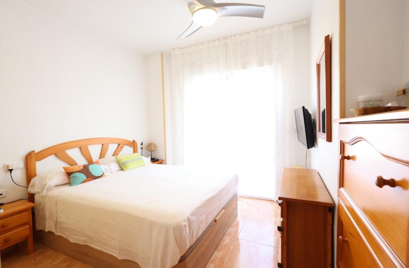 Resale - Apartment / flat - Torrevieja - Costa Blanca