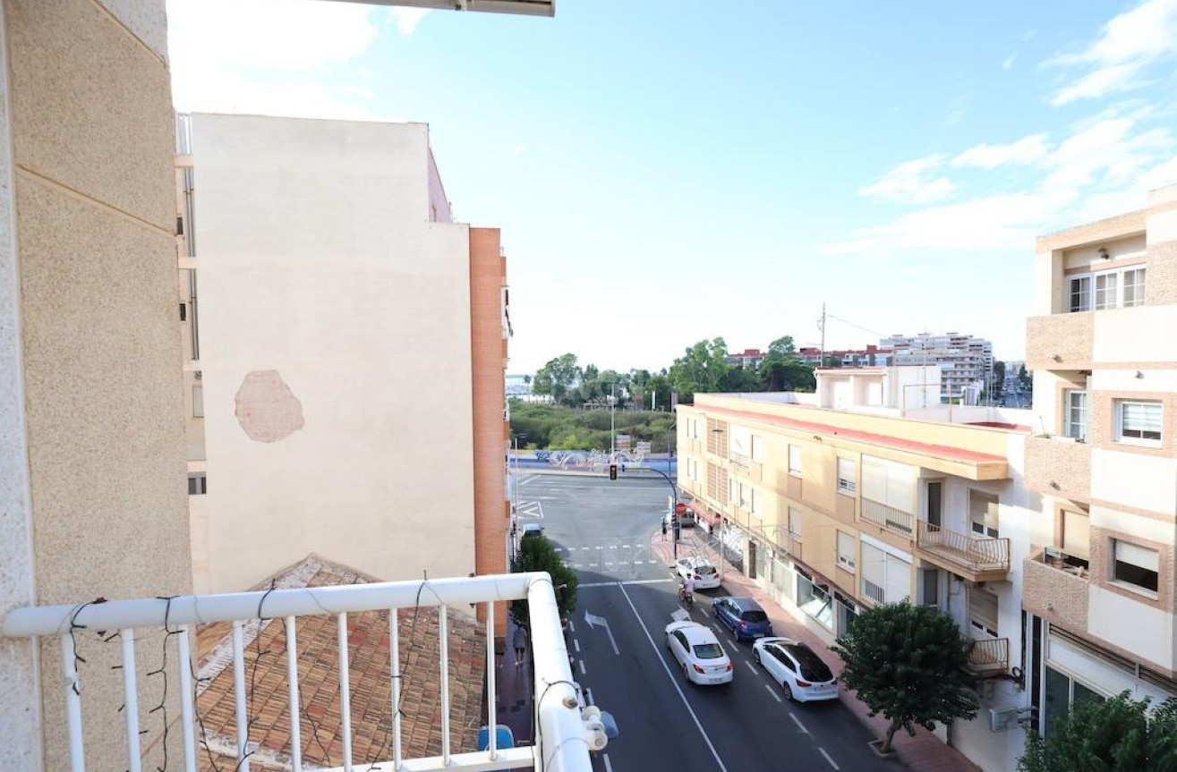 Resale - Apartment / flat - Torrevieja - Costa Blanca