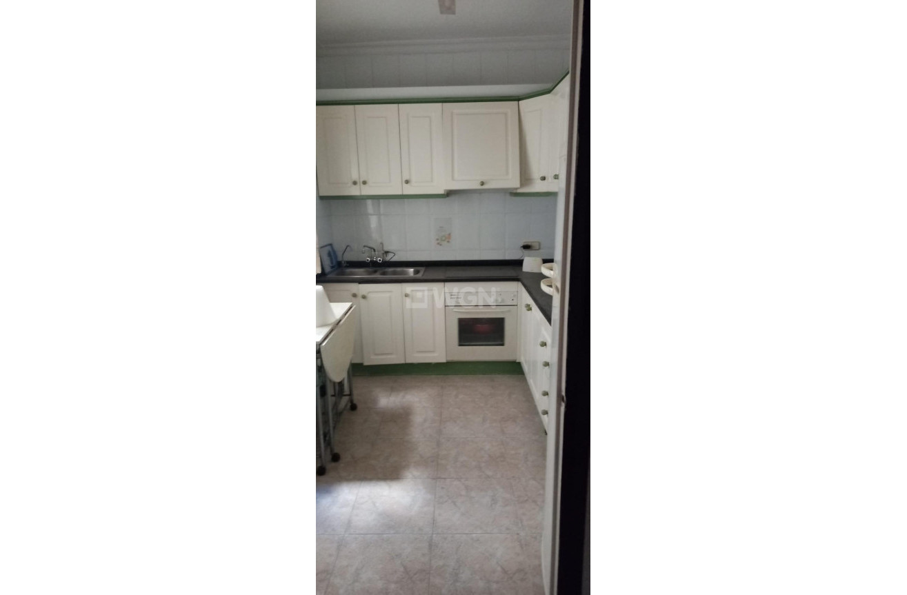 Reventa - Apartamento / piso - Orihuela - Zona Centro