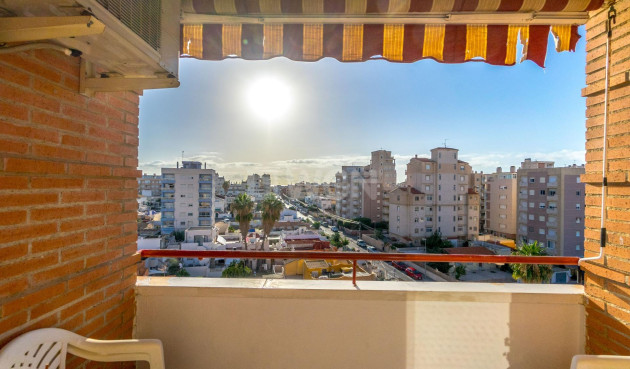 Resale - Apartment / flat - Torrevieja - Nueva Torrevieja