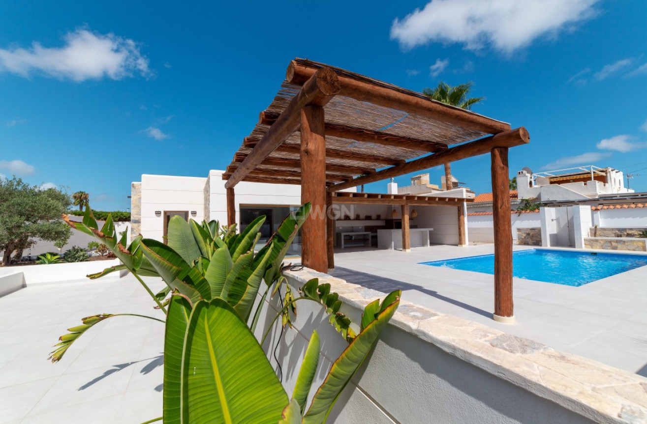 Reventa - Villa - Torrevieja - Costa Blanca