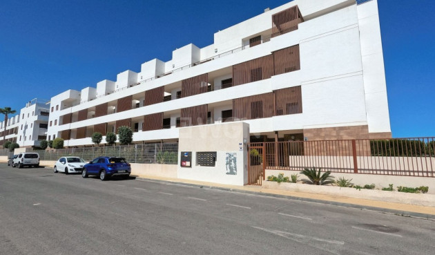 Resale - Apartment / flat - Cabo Roig - Costa Blanca