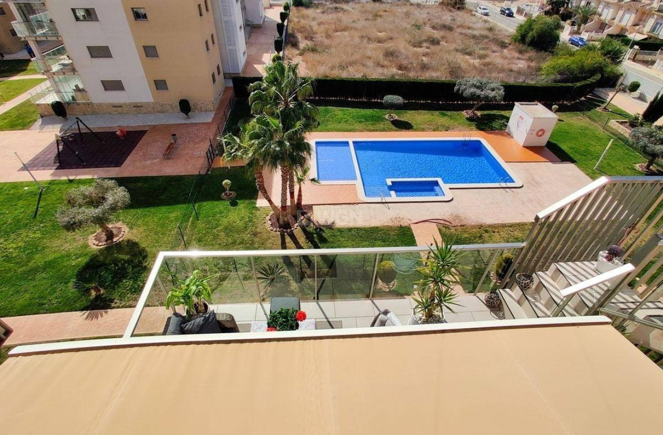 Resale - Apartment / flat - Orihuela Costa - Montezenia